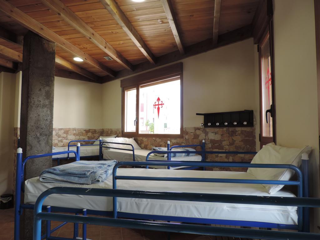 Albergue Santo Tomas De Canterbury León Exterior foto